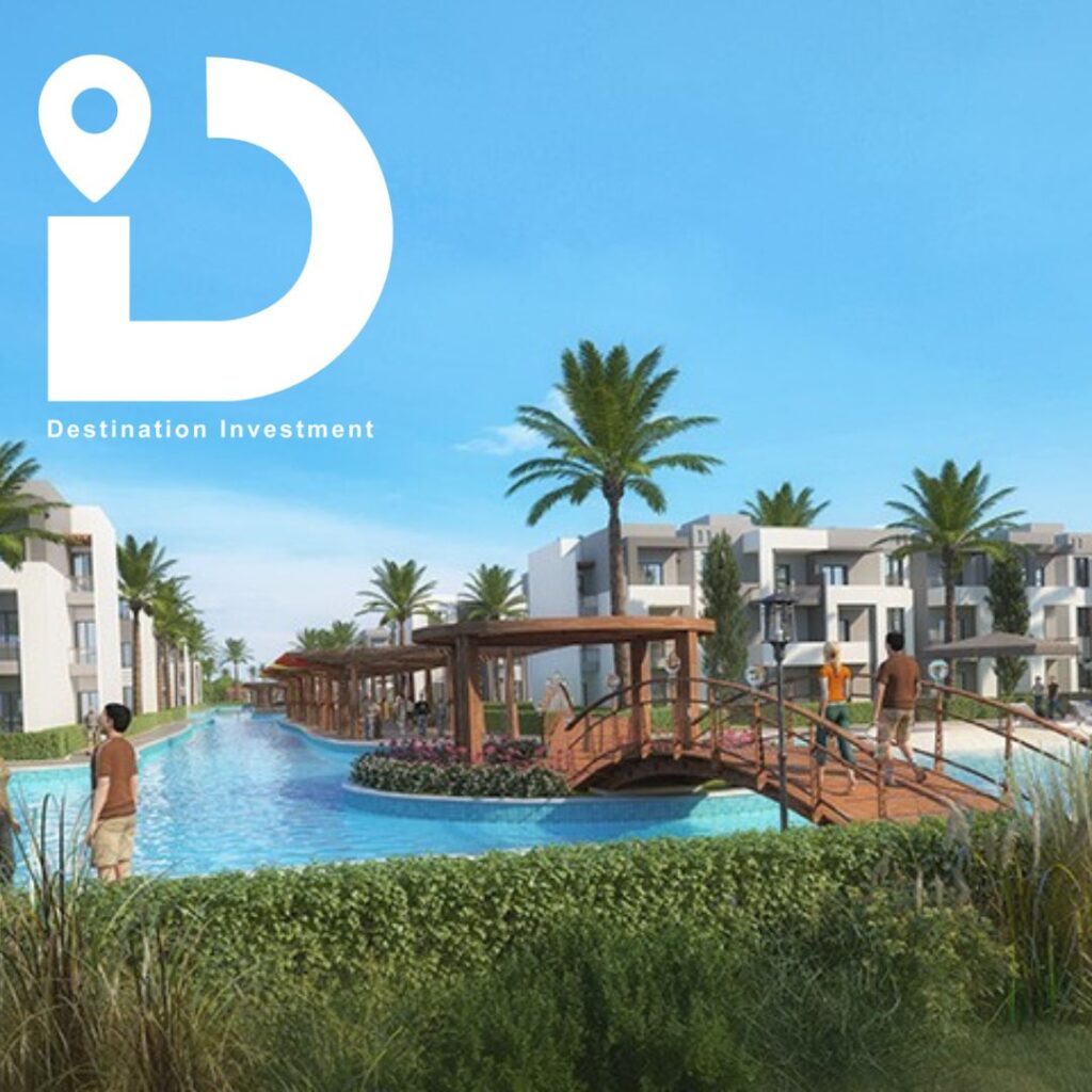 صورة لمرافق المشروع على الأرض تشمل حمام السباحة والمنطقة الترفيهية للأطفال في Lasirena Bay